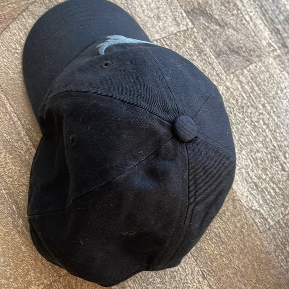 Under Armour boy’s hat - Picture 3 of 4